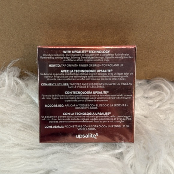 NWT- Danessa Myricks Yummy Skin Blurring Balm Powder - Picture 5 of 8